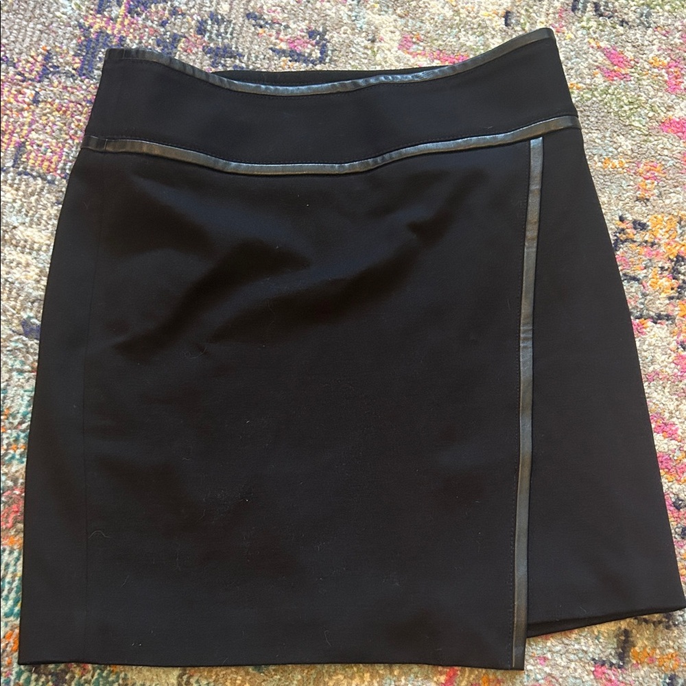 White House Black Market Black Faux Wrap with Faux leather piping skirt size 4